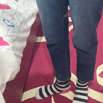 Mavi Jean'lerde Diz İzi Problemi