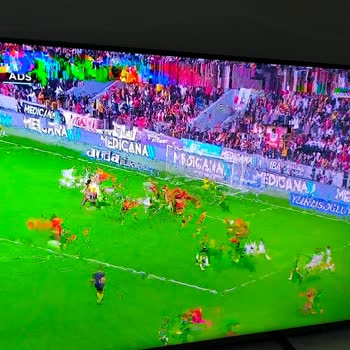 Digiturk Maç Yayınında Sürekli Donma Ve Ücretli Servis Sorunu