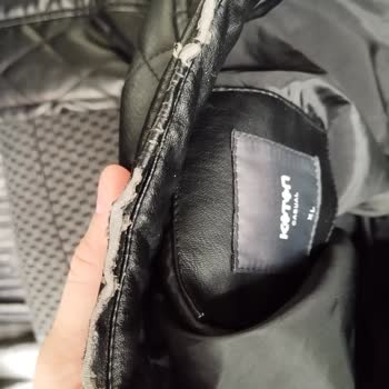 Deri Ceketin Hızla Yıpranması Ve Müşteri Hizmetleri Sorunu