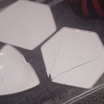 Karaca'dan Hasarlı Ürün Ve İletişimsizlik Sorunu