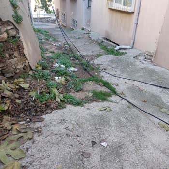 Yolumu Kesen Kablo Sorunu