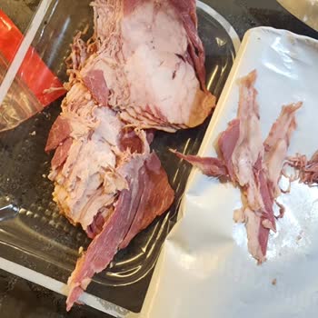 Şeffaf Paketleme Sorunu: Et Mi Yağ Mı Alıyoruz?
