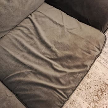 IKEA Kanepe Kılıflarında Kalite Sorunları Ve Ekspertiz İlgisizliği