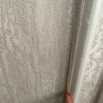 Duvar Kağıdı Mağduriyeti: Mutfakta Yapışmayan Ürün