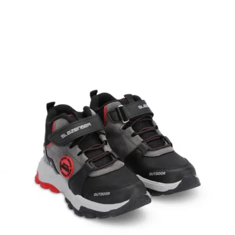 Slazenger'dan Geç Gelen Kargo Mağduriyeti