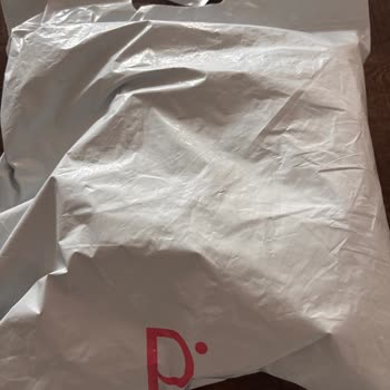 Açılmış Kargo Paketleriyle Gelen Hayal Kırıklığı