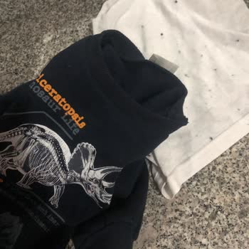Koton Ürünü Oğlumun Sağlığını Tehdit Etti: Boya Veren Sweat