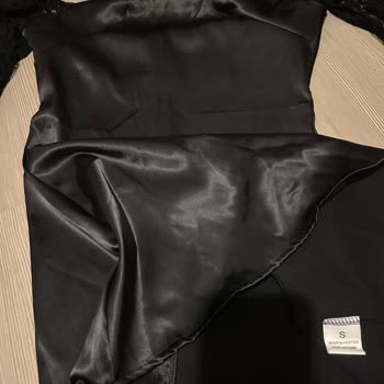 Yanlış Beden Elbise Ve İade Sürecinde İletişim Sorunu