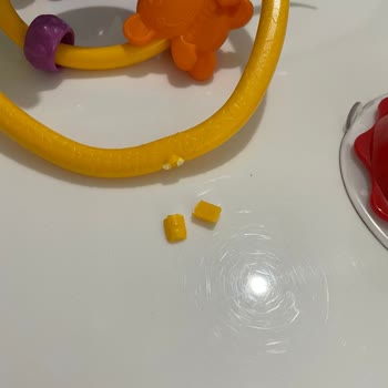 Kiki Mama Sandalye Oyuncağının Kalitesizliği!