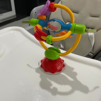 Kiki Mama Sandalye Oyuncağının Kalitesizliği!