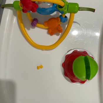 Kiki Mama Sandalye Oyuncağının Kalitesizliği!