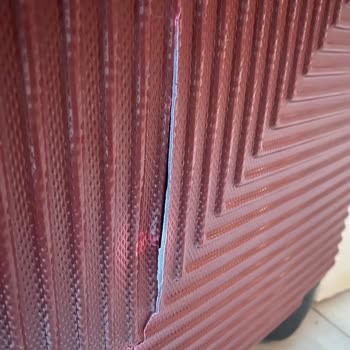 Kırık Çantayla Eve Dönüş Mağduriyeti