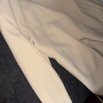 Blazer Ceket Kalitesizliği: 2 Kullanımda Tiftik Sorunu