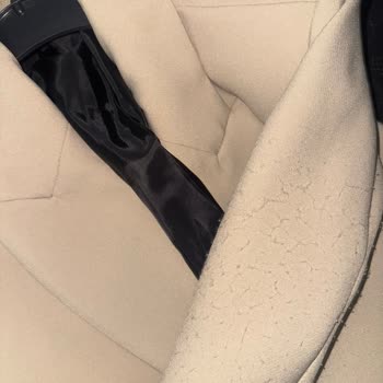 Blazer Ceket Kalitesizliği: 2 Kullanımda Tiftik Sorunu