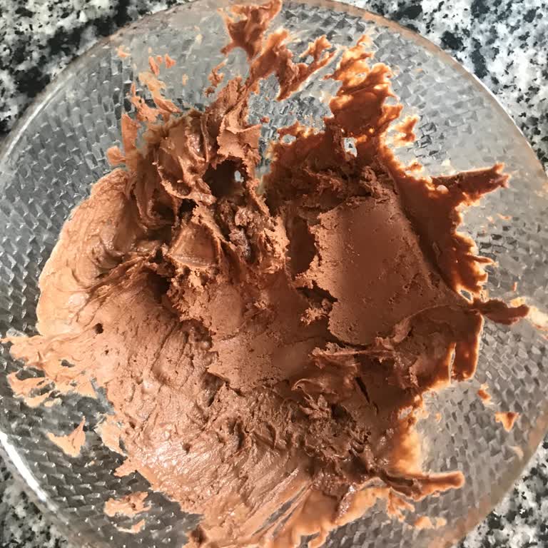 Ülker Çikolatası Benmari Usulünde Neden Erimiyor?