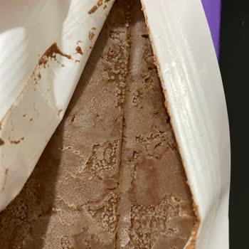 Milka Chocolate Spoiled Despite Valid Expiration Date