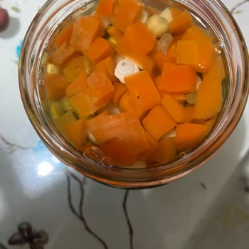 Migros Garnitürde Şok: Salyangoz Çıktı!