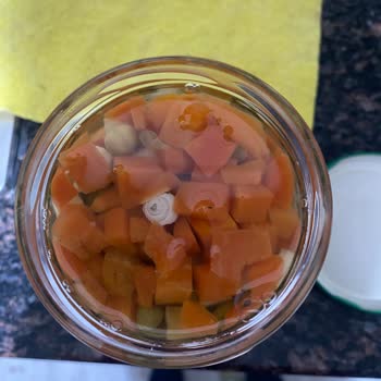 Migros Garnitürde Şok: Salyangoz Çıktı!