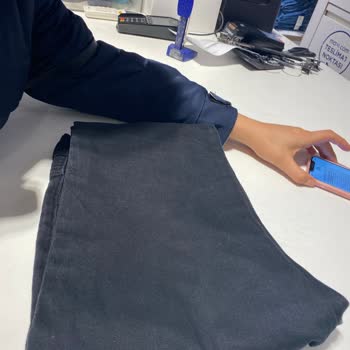 Pantolonun Renk Atması Ve Saçma Geri Dönüş