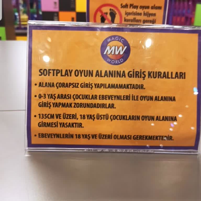 Oyun Alanında Saygısız Hizmet Deneyimi