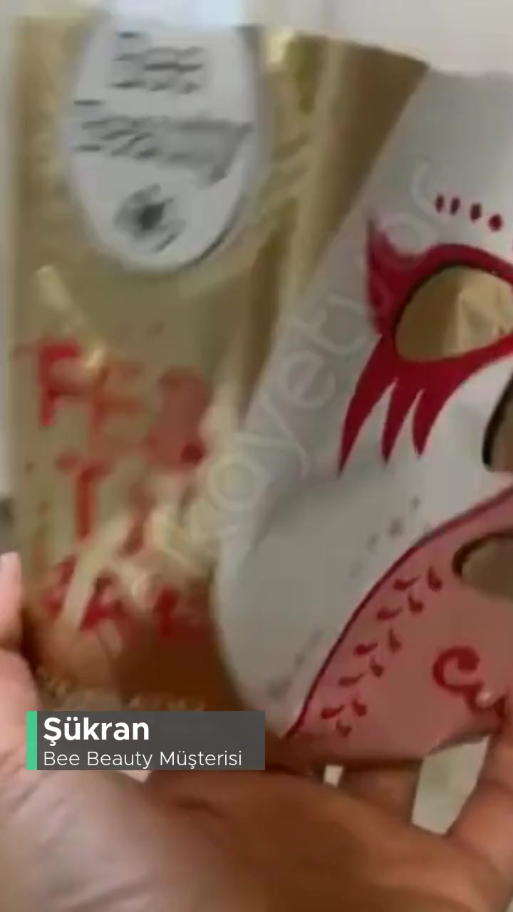 Bee Beauty Kağıt Maskesi Maske Yok İçinde! videonun kapak resmi