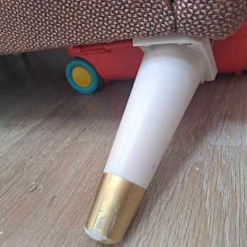 Ergül Mobilya Kırılan Kanepe Ayakları Ve İlgisiz Müşteri Hizmetleri