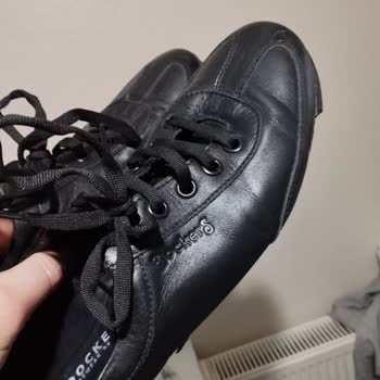 Ayakkabıların Beklenmedik Yıpranması Güven Sarsıyor