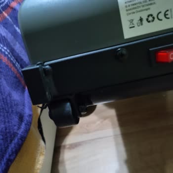 Kırık Koşu Bandı Ve Kargo Sorunu