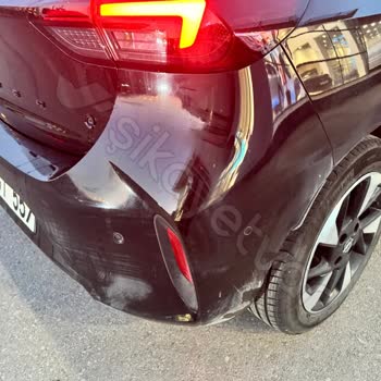 Opel Servisinde Yetersiz Hizmet Ve İletişim Sorunları