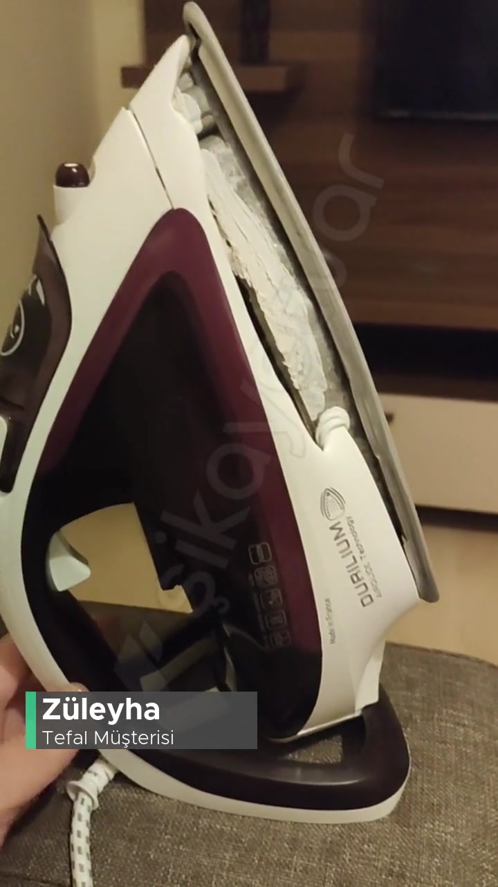 Tefal Ütü Buharı İle Kendini Yaktı! videonun kapak resmi