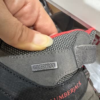 Lumberjack Su Geçirmez Botlar Gerçekten Su Geçiriyor Mu?