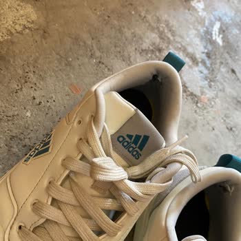 Adidas Bayisinden Hayal Kırıklığı: Kalitesiz Ürün Ve İlgisizlik