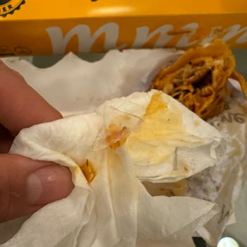 Tavuk Dönerde Cam Parçası Şoku