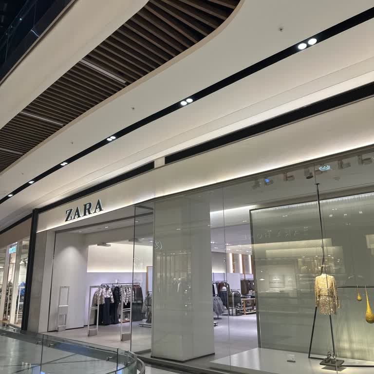 Zara Bursa Sur Yapı Mağazasında İlgisizlik Ve Müşteri Memnuniyetsizliği