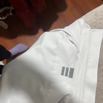 D'S Damat'ta Gömlek Mağduriyeti