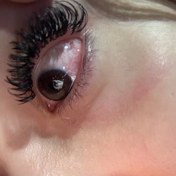 Cansay Nail Beauty İpek Kirpik Uygulamasında Yaşanan Sorunlar