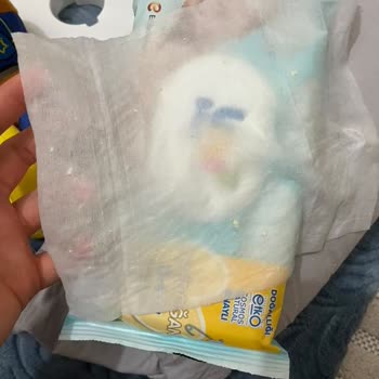 Uni Baby Islak Mendillerde Sert Cisim Sorunu