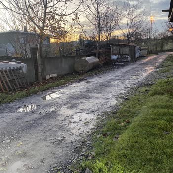 Çamur İçinde Yaşam: Arnavutköy'de Yürümek İmkansız