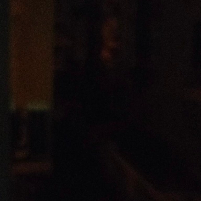 Karanlık Sokakta Güvenlik Endişesi: Acil Aydınlatma Talebi