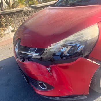 RS Servis Uzun Süreli Araç Onarımı Ve Kötü Müşteri Hizmeti Deneyimi