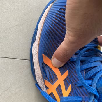 Asics Ayakkabılarında Sürekli Açılma Ve Yetersiz Müşteri Hizmeti