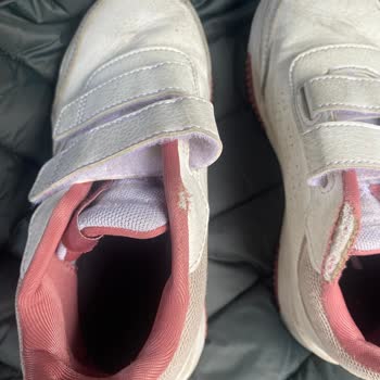 Adidas Ayakkabıda Beklenmedik Yıpranma Ve Tadilat Talebi Reddi