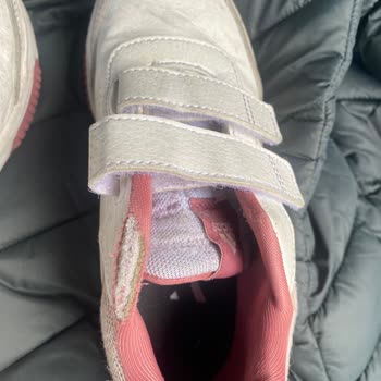Adidas Ayakkabıda Beklenmedik Yıpranma Ve Tadilat Talebi Reddi