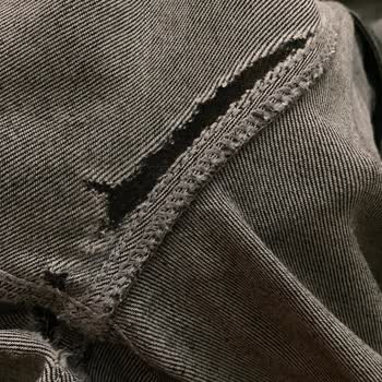 Kısa Sürede Yıpranan Kot Pantolon Ve Müşteri Hizmetleri Sorunu