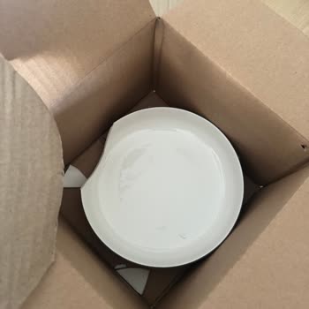 Kırık Ve Eksik Ürünlerle Gelen Yemek Takımı Hayal Kırıklığı