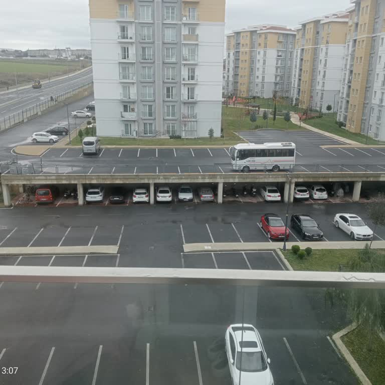 Silivri Kiptaş 3: Otopark Sorunlarına İlgisiz Yönetim