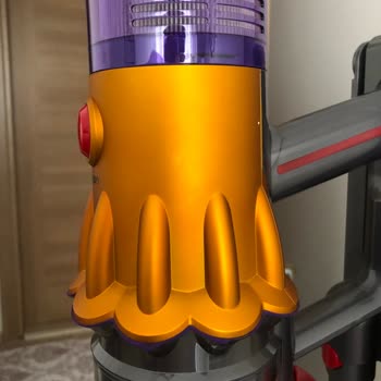 Dyson V12 Süpürgede Kauçuk Malzeme Sorunu