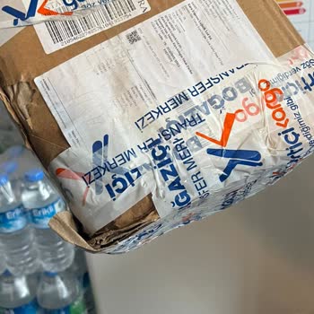 Islak Paketler: Kargolama Sorunu