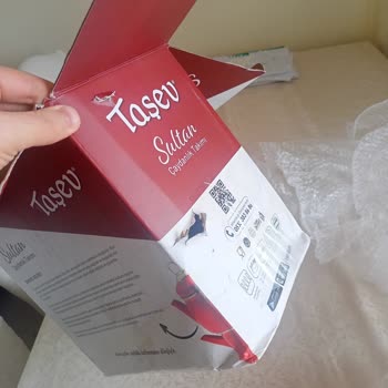 Sürat Kargo Hasarı Ve İlgisiz Müşteri Hizmetleri Şoku!