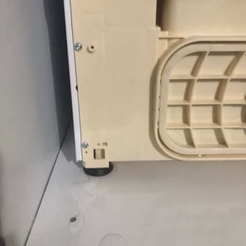 Hover kurutma makinesi alttan su akıtması ve bitmeyen çözüme ulaşmayan sorunları Şikayeti